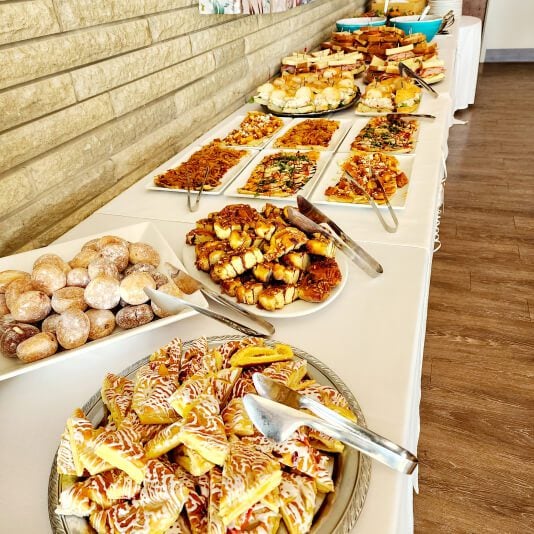 breakfast buffet at party center